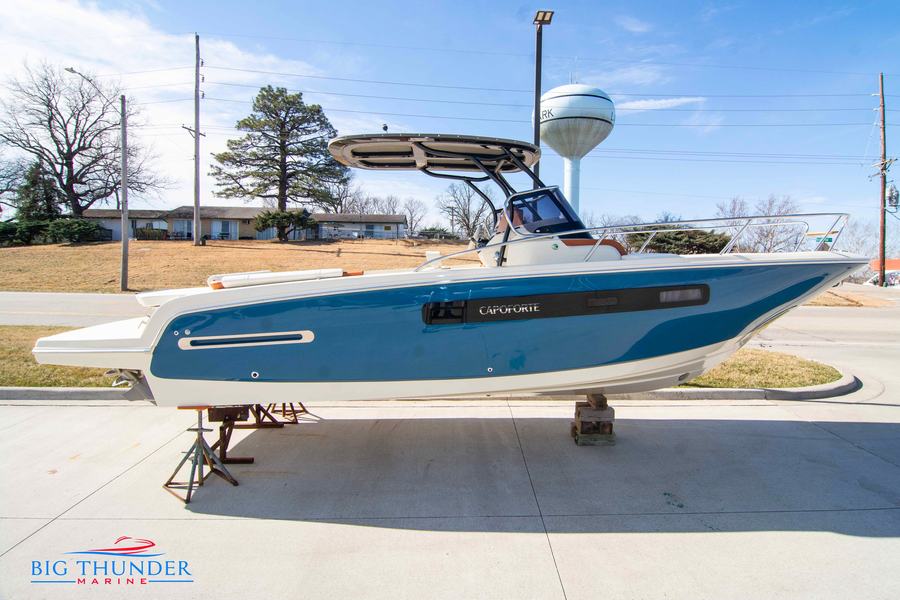 2024 CAPOFORTE CX280I on display at the Big Thunder Marine Fall Boat Show